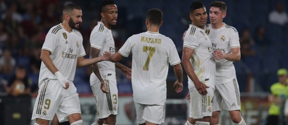 La Liga, Real Madrid slaví branku - Zdroj Marco Iacobucci Epp, Shutterstock.com