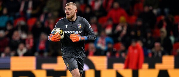 Brankář Plzně Jindřich Staněk dnes bude čelit velmi dobře hrajícím Bohemians. Utkání sledujte živě od 18:00 v livestreamu na Fortuna TV.