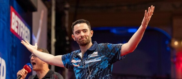 Šipky, PDC, Luke Humphries během turnaje World Matchplay