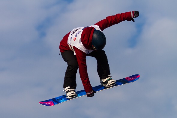 Snowboard Big Air, Loranne Smans - Zdroj EvrenKalinbacak, Shutterstock.com