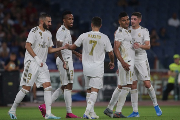 Fotbal, Real Madrid slaví branku - Zdroj Marco Iacobucci Epp, Shutterstock.com