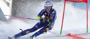 Alpské lyžování, obří slalom ženy, Itálie - Zdroj LiveMedia, Shutterstock.com