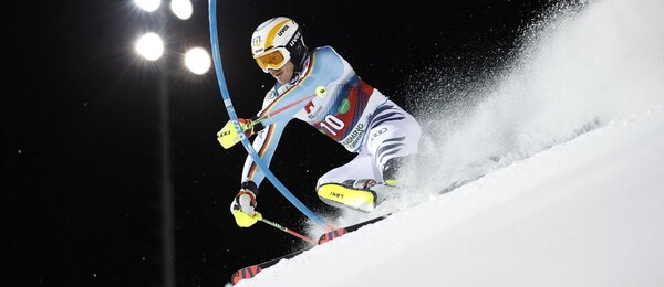 Alpské lyžování, FIS Světový pohár, Linus Strasser při slalomu ve Schladmingu
