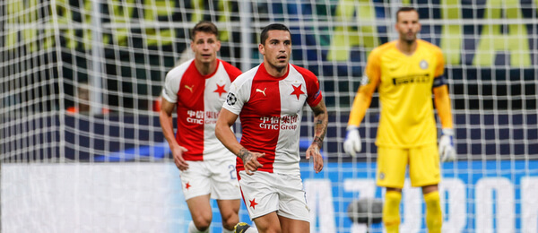 Evropská liga, Slavia, Stanciu - Zdroj cristiano barni, Shutterstock.com