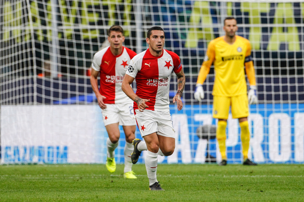 Evropská liga, Slavia, Stanciu - Zdroj cristiano barni, Shutterstock.com