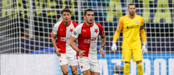 Evropská liga, Slavia, Stanciu - Zdroj cristiano barni, Shutterstock.com