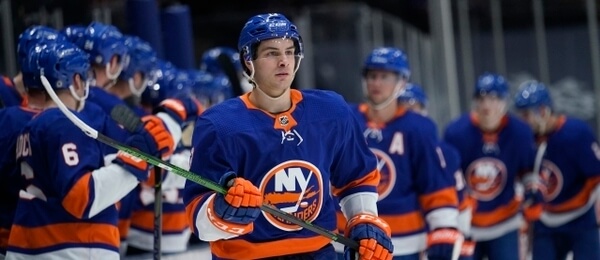 Mathew Barzal ponese veškerou ofenzivní činnost Isles na svých zádech