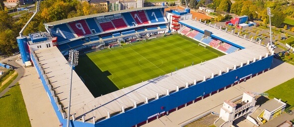 Doosan Aréna, Plzeň - Zdroj Peteri, Shutterstock.com