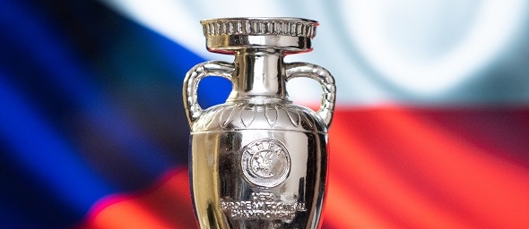 Fotbal, pohár pro vítěze mistrovství Evropy - Zdroj fifg, Shutterstock.com