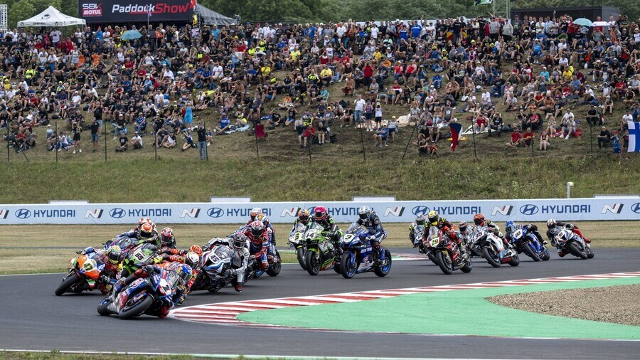 Motorsport, Mistrovství světa superbiků - WSBK, závod v Mostu, Česká republika