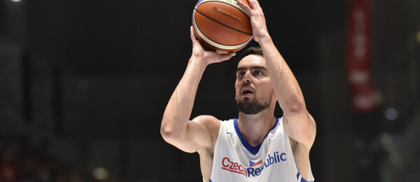 Basketbal, Tomáš Satoranský - Zdroj ČTK, Vostárek Josef