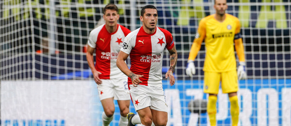 Evropská liga, Slavia, Stanciu - Zdroj cristiano barni, Shutterstock.com