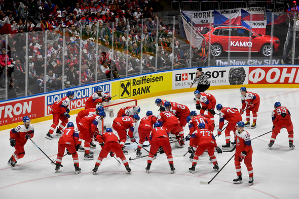 Sledujte přímý přenos z turnaje Karjala Cup: Finsko vs. Česko