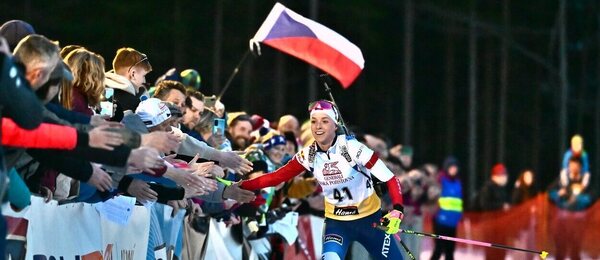 Biatlon, Markéta Davidová se zdraví s diváky při Mistrovství ČR v Jablonci