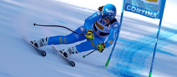 Alpské lyžování, FIS Světový pohár Cortina d'Ampezzo v Itálii, domácí Elena Curtoni při Super-G