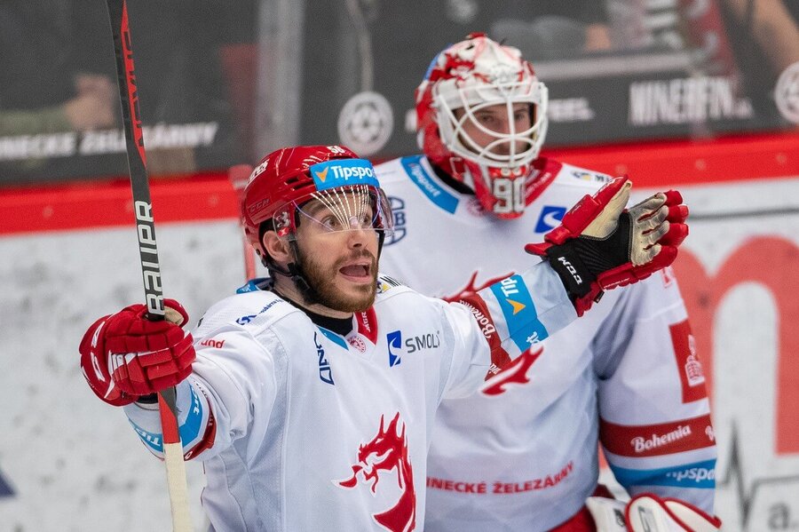 Hokej, Tipsport extraliga, Marko Daňo a Ondřej Kacetl z Třince během finále ELH - průvodce sezonou - přestupy, změny, novinky