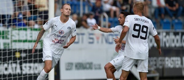 Fotbal, Slovácko, Ondřej Mihálik, Daniel Holzer, Vasilij Sinjavskij - ČTK,Glück Dalibor