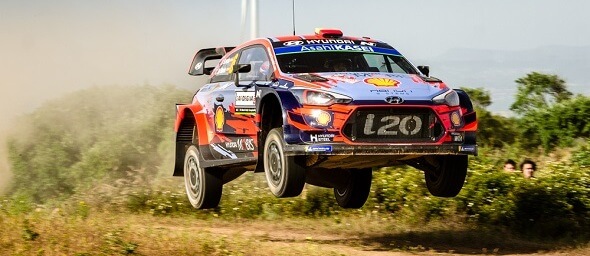 Rally, WRC Sardinie - Itálie - Zdroj Rodrigo Garrido, Shutterstock.com