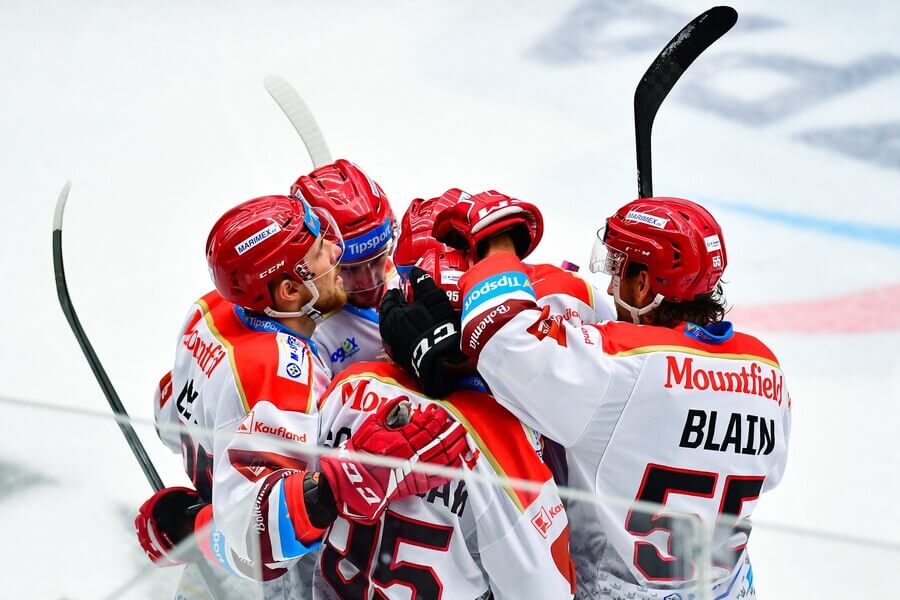 Hokej Mountfield HK - HC Mountfield Hradec Králové dnes v extralize hostí HC Sparta Praha - sledujte utkání živě