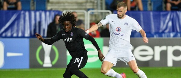 Fousseni Diabaté (Partizan) a Stanislav Hofmann (Slovácko)