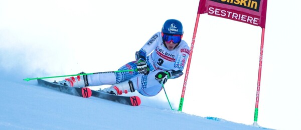 Alpské lyžování, Světový pohár FIS, Petra Vlhová ze Slovenska při obřím slalomu v Sestriere