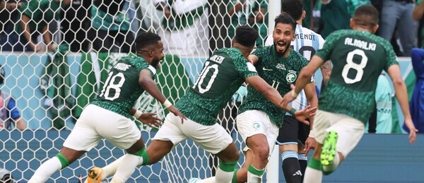 Saúdská Arábie slaví gól na MS 2022 ve fotbale proti Argentině - Profimedia