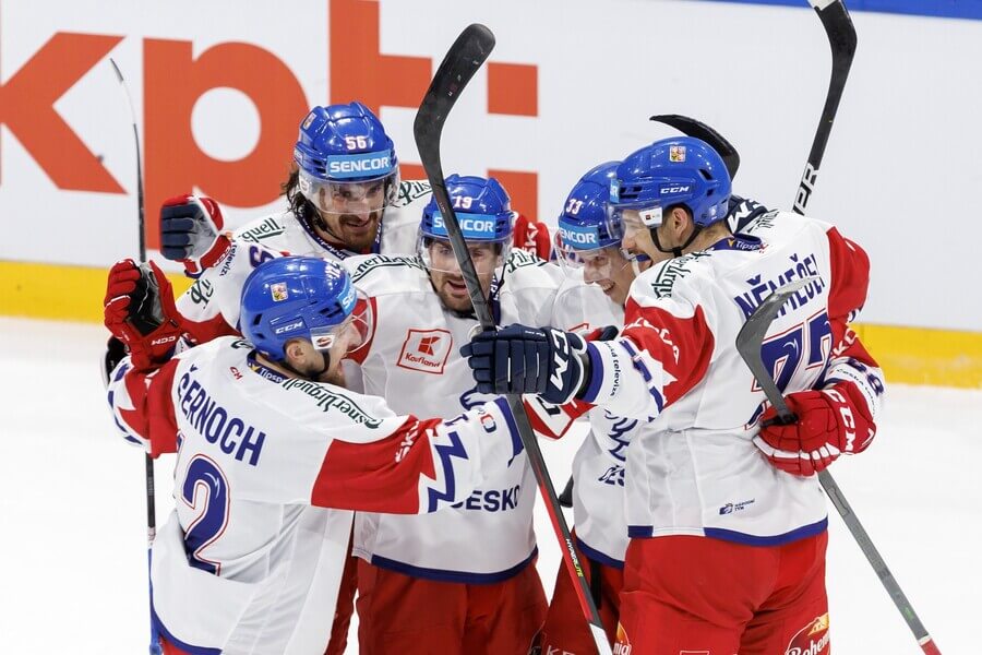 Euro Hockey Tour - česká hokejová reprezentace na Švýcarských hokejových hrách - sledujte hokej Česko vs Švédsko dnes živě v live streamu online