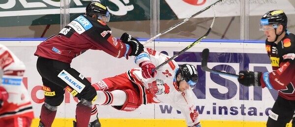 Hokejisté HC Olomouc a HC Sparta Praha v utkání Tipsport extraligy 2022 - sledujte hokej Olomouc - Sparta živě v live streamu online - prosinec 2022