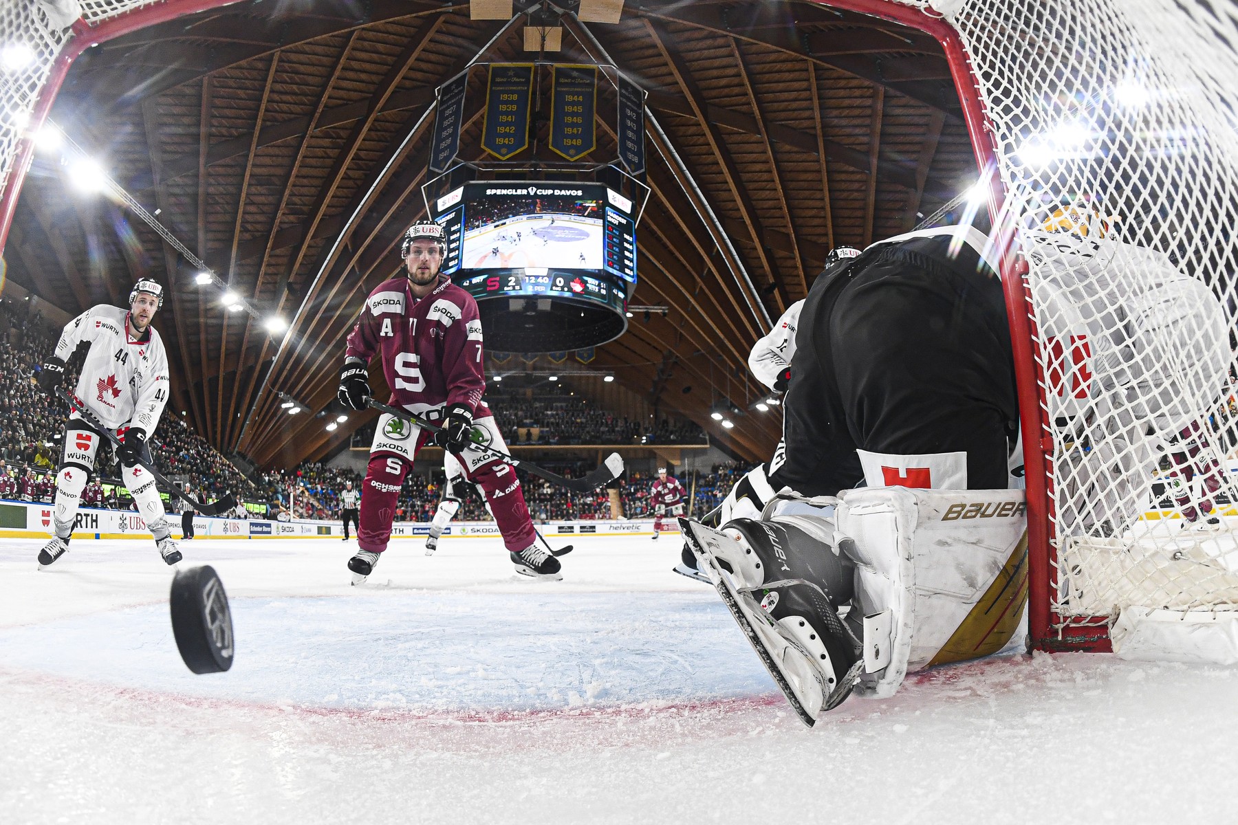 Hokejisté HC Sparta Praha na Spenglerově poháru 2022 - sledujte hokej Sparta vs HC Davos na Spengler Cup 2022 živě v live streamu online