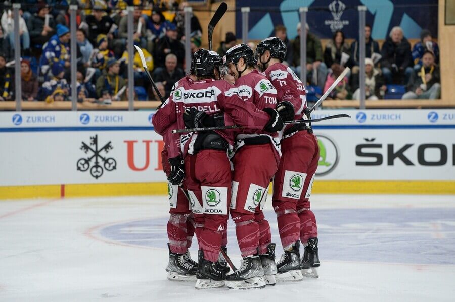 Hokejisté HC Sparta Praha na Spengler Cupu 2022 - sledujte dnes živě semifinále Sparta vs Örebro HK v online livestreamu - foto Profimedia