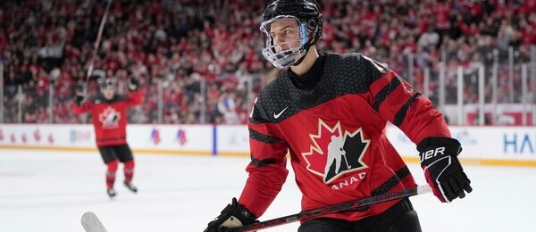 Connor Bedard bude s největší pravděpodobností jedničkou draftu NHL v roce 2023 - Profimedia