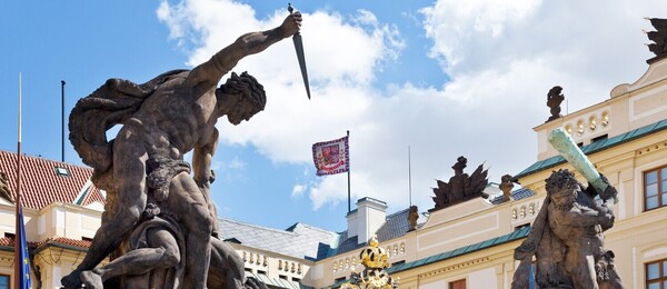 Pražský hrad - sídlo prezidenta ČR - druhé kolo prezidentských voleb rozhodne o novém prezidentovi České republiky - foto Profimedia