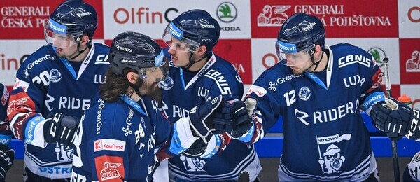 Hokejista Peter Mueller oslavuje gól v zápase Tipsport extraligy TELH - Dnes se utkají HC Vítkovice Ridera a Rytíři Kladno - sledujte hokej Vítkovice - Kladno živě v online livestreamu zdarma - foto Profimedia