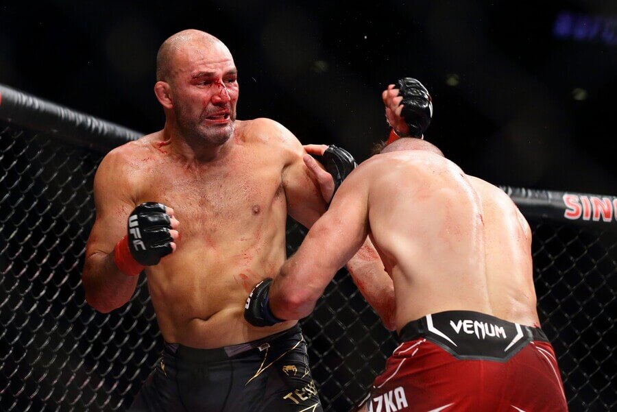 Bojové sporty, MMA, Jiří Procházka a Glover Teixeira během UFC 275 v Singapuru