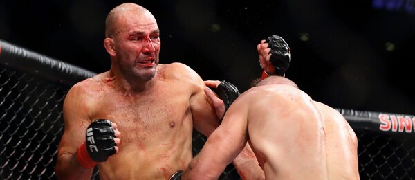 Bojové sporty, MMA, Jiří Procházka a Glover Teixeira během UFC 275 v Singapuru