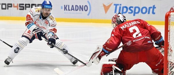 Hokejisté Tomáš Plekanec a Marek Mazanec z týmů Rytíři Kladno a HC Oceláři Třinec - sledujte dnes hokej Třinec vs Kladno živě online