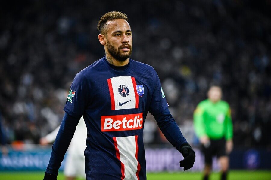 Neymar v pohárovém zápase s Marseille