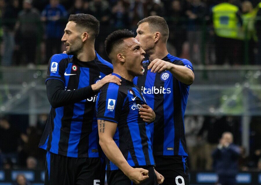 Lautaro Martínez slaví gól Interu Milán do sítě Udinese - Profimedia