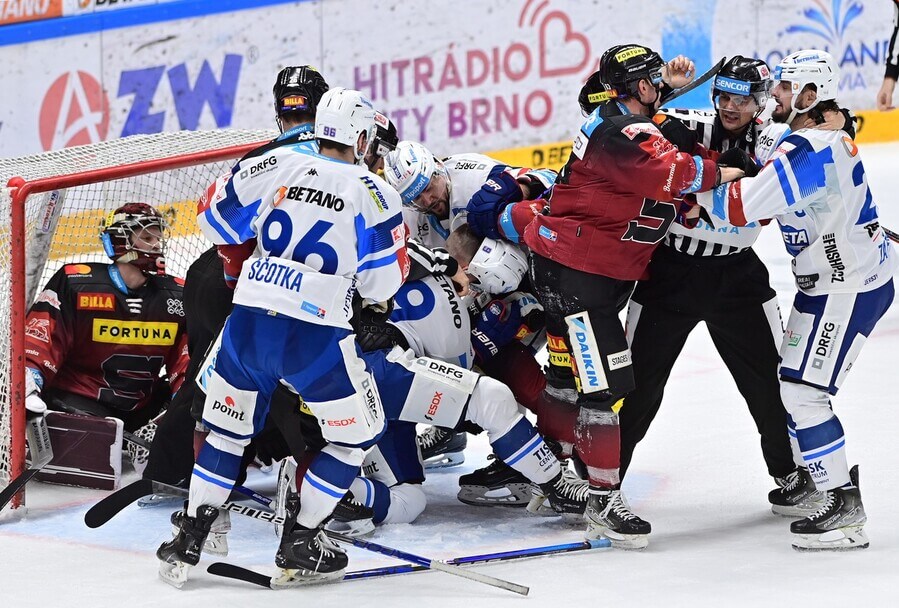 Hokej - Extraliga 22-23 - Kometa Brno - Sparta - Sledujte dnes hokej Kometa Brno vs Sparta Praha živě - online live stream