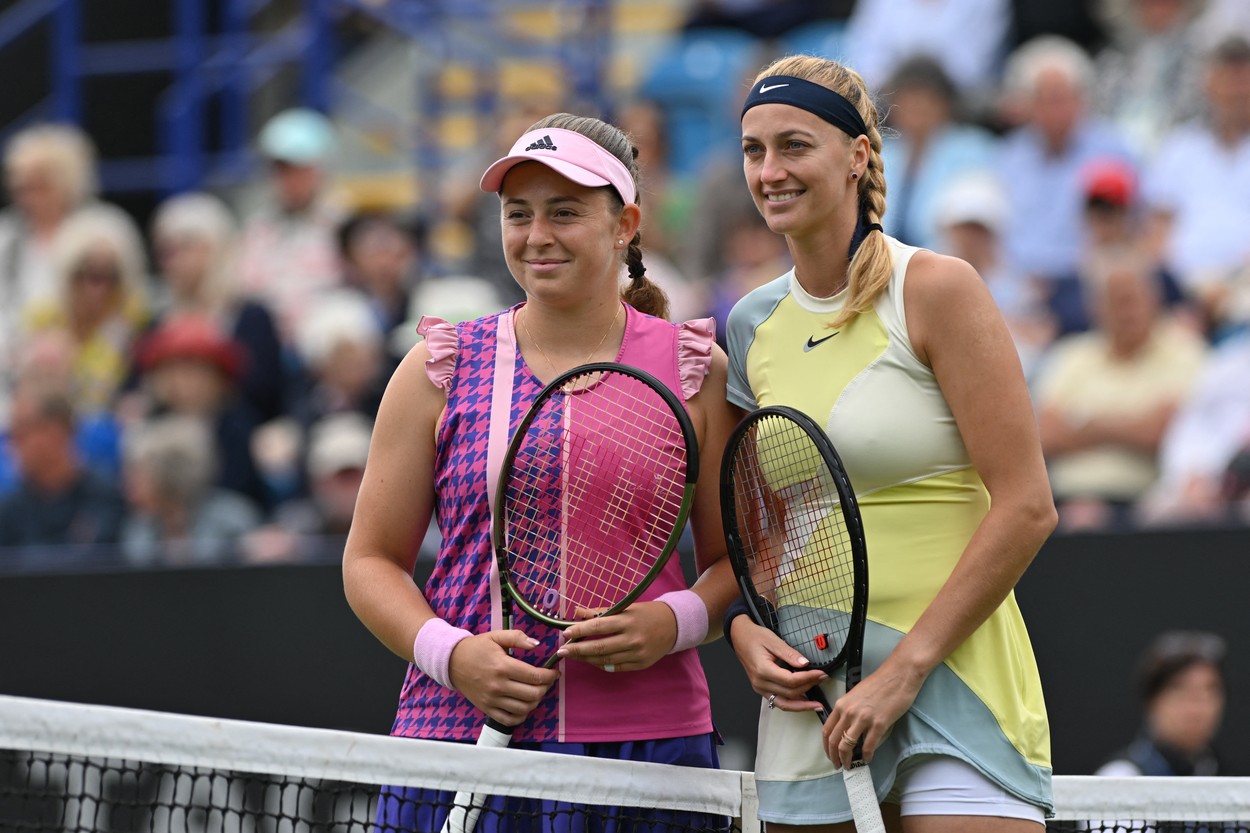 Tenistky Jelena Ostapenko a Petra Kvitová před finále turnaje WTA Tour v Eastbourne - sledujte dnes tenis Kvitová vs Ostapenko živě na WTA Indian Wells 2023 - online live stream zdarma