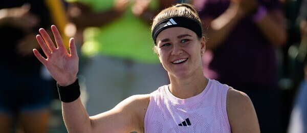 Česká tenistka Karolína Muchová na turnaji WTA 1000 Indian Wells 2023 - sledujte dnes tenis Muchová vs Vondroušová živě z Indian Wells - online livestream - přímý přenos