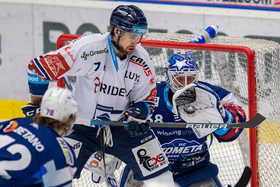 Hokejisté HC Vítkovice Ridera a HC Kometa Brno v utkání Tipsport extraligy ELH 2023 - sledujte hokej Vítkovice vs Kometa Brno dnes živě v play off - čtvrtfinále 2023