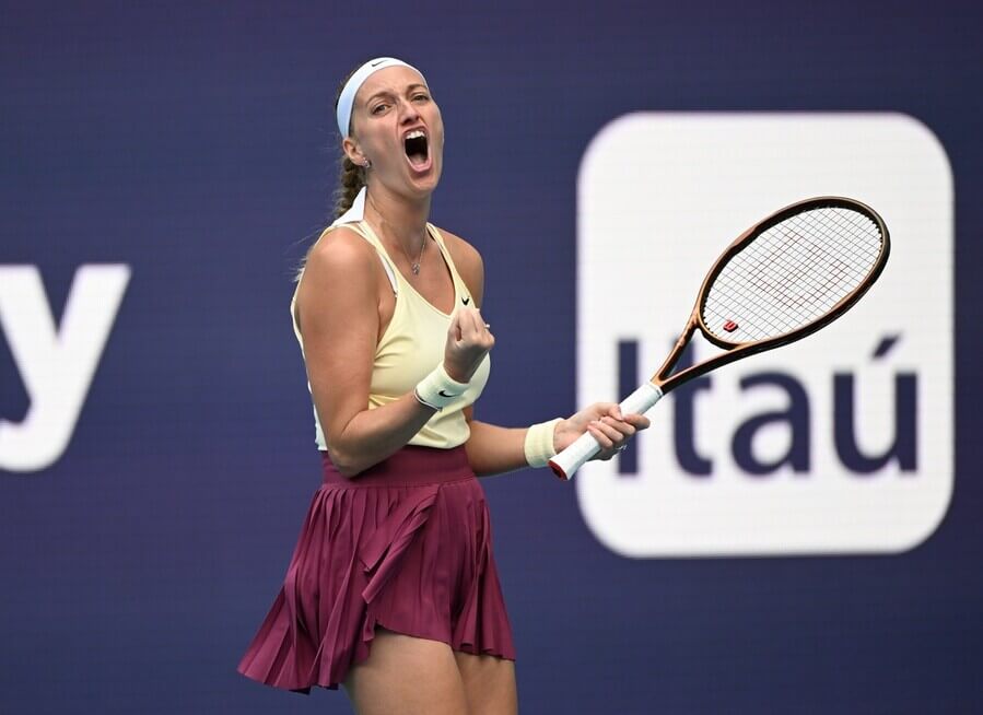 Česká tenistka Petra Kvitová slaví postup do finále WTA 1000 Miami Open 2023 - sledujte dnes tenis Kvitová vs Rybakina živě ve finále WTA Miami - přímý přenos a online livestream