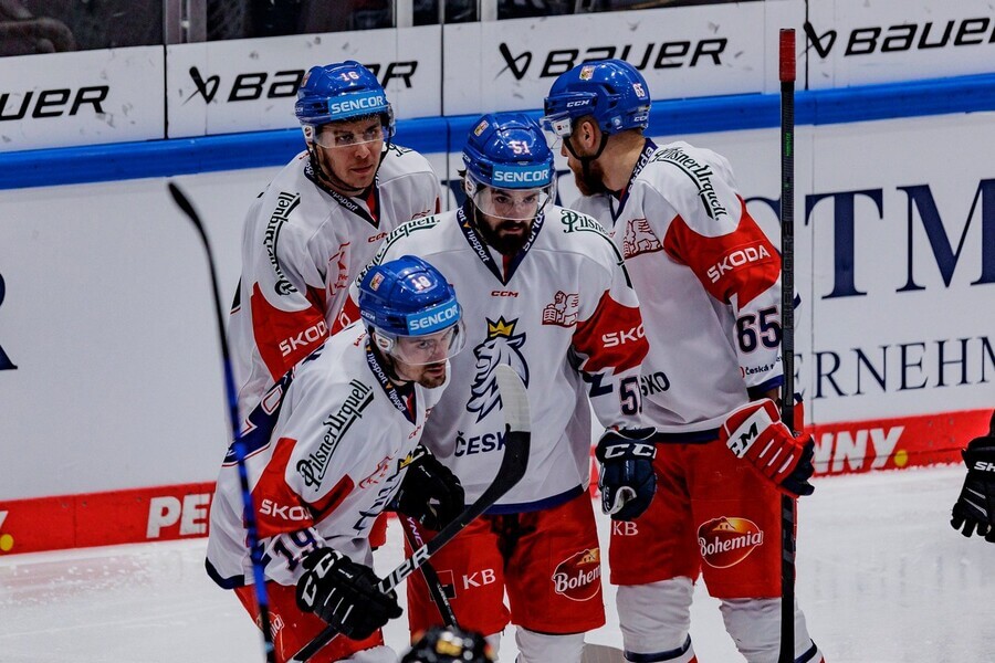 Česká hokejová reprezentace během utkání Euro Hockey Challenge 2023 - sledujte dnes hokej Česko vs Slovensko na EHC 2023 - přímý přenos a online live stream zdarma