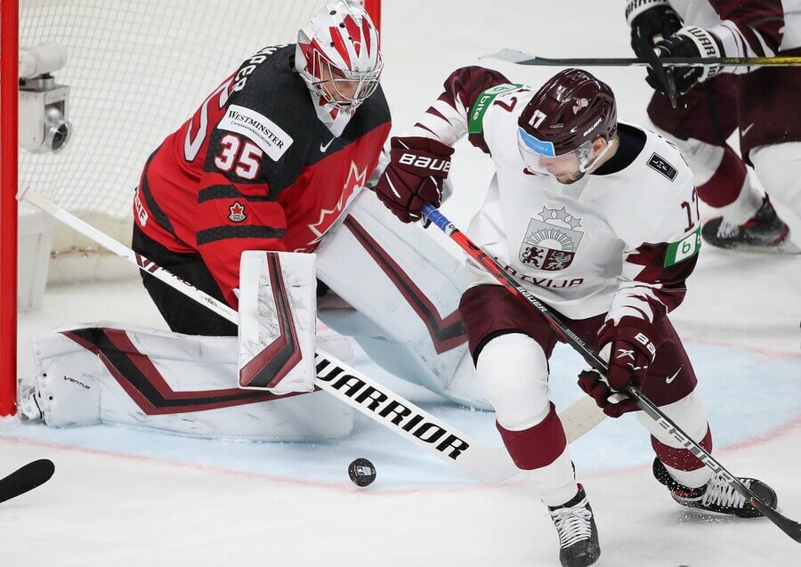 Lotyšsko začne na šampionátu doma v Rize proti silné Kanadě. Sledujte MS v hokeji 2023 dnes živě na TV Tipsport.