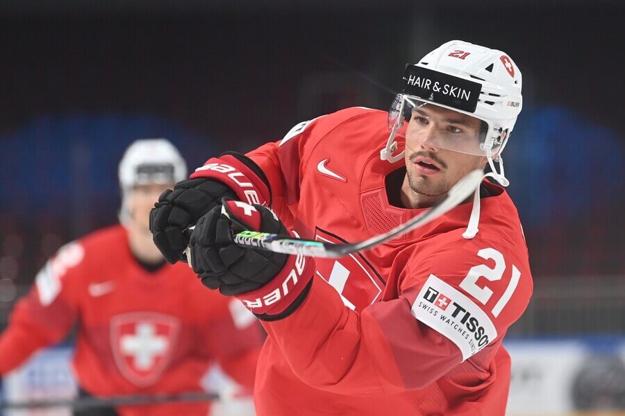 Útočník NHL Kevin Fiala se připojil ke švýcarské reprezentaci na MS v hokeji 2023