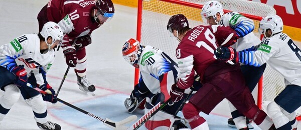 Sledujte mistrovství světa v hokeji živě na Fortuna TV. Online livestream zápasu o bronz mezi USA a Lotyšskem začíná dnes od 14:20.