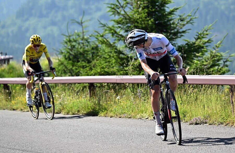 Tadej Pogačar očesal Jonase Vingegaarda na Puy de Dome a před 10. etapou TdF 2023 snížil náskok soupeře