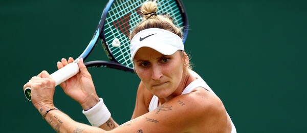 Česká tenistka Markéta Vondroušová ve vítězném osmifinále na Wimbledonu 2023 - sledujte dnes čtvrtfinále Vondroušová vs Pegula živě