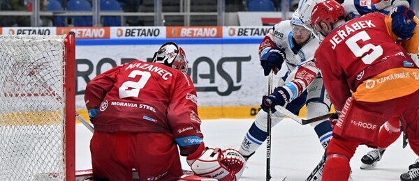 Oceláři Třinec a Kometa Brno v utkání hokejové Tipsport extraligy - sledujte dnes hokej Třinec vs Brno živě online